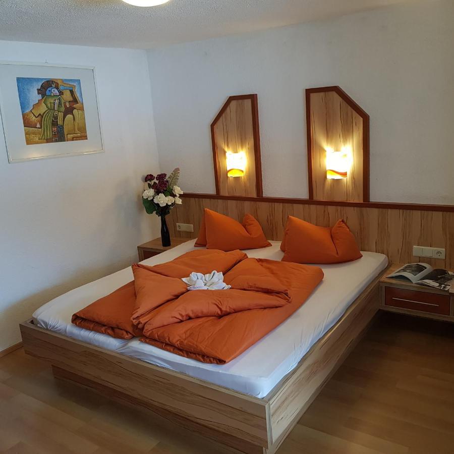 Familienferienhaus Florentine Лангенфельд Экстерьер фото